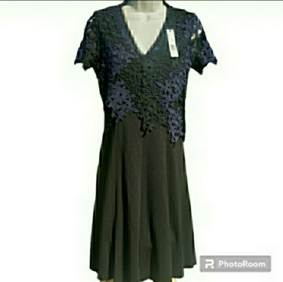 Black Vneck Midi Dress Blue Crochet Overlay NWT 🤍 Retail $168- - Picture 5 of 11